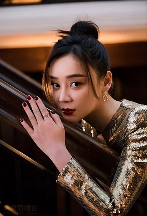 于正捧袁姗姗的原因,袁姗姗拍了于正多少部戏