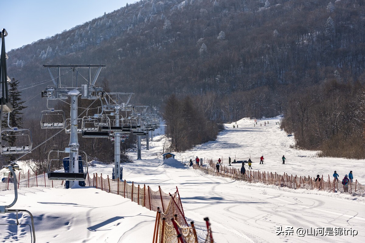 国内最值得去的六大滑雪场推荐,国内必去十大滑雪场滑雪场地