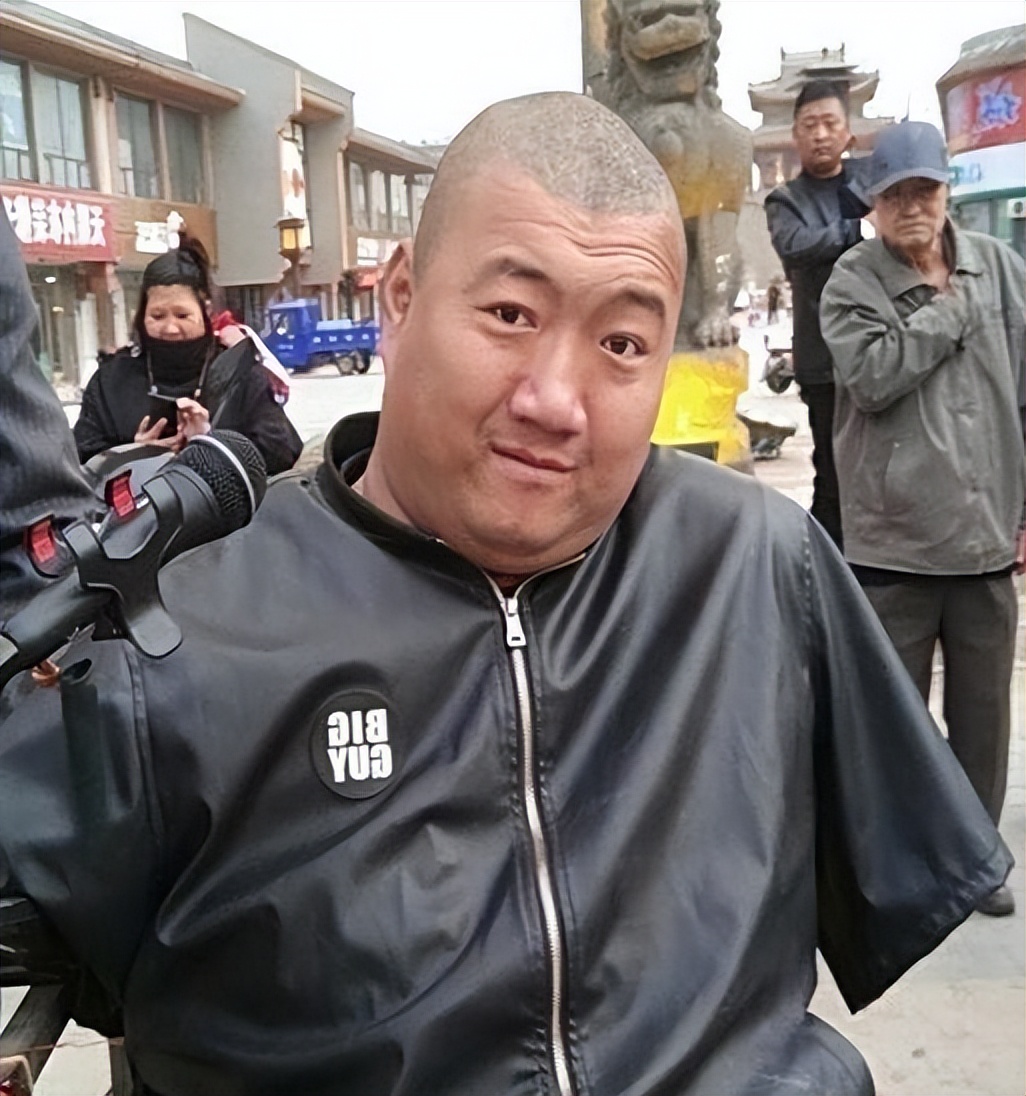 无手无脚筷子哥有孩子吗,天生无四肢筷子哥