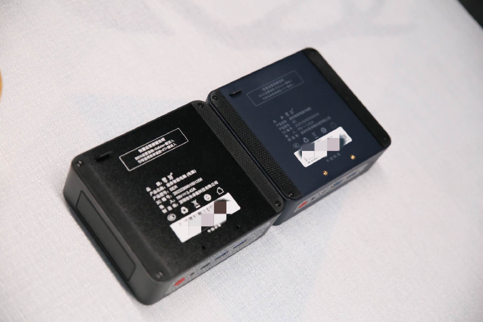 amd和英特尔哪个性价比高,英特尔和amd游戏主机对比