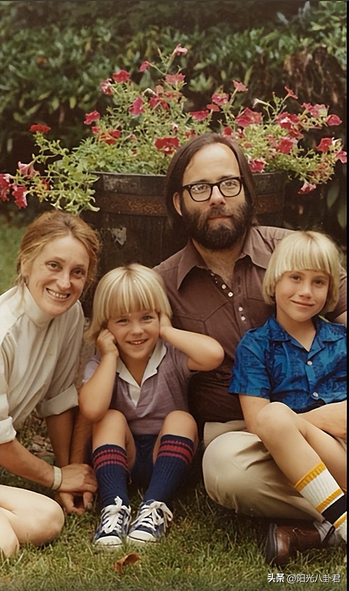 五位在华发展的美国男星,说各地方言娶中国妻子,父母以他们为荣