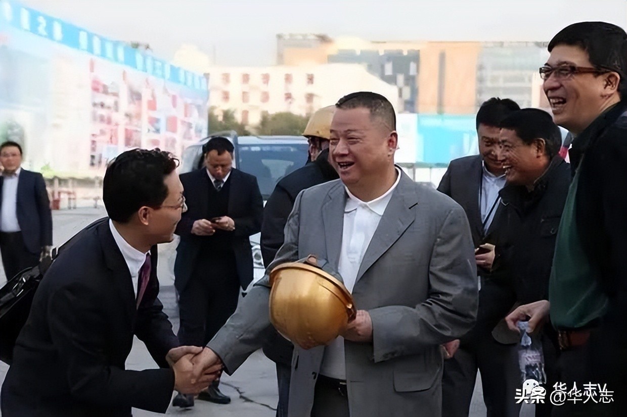 中国第一高烂尾楼耗资800亿,中国最高烂尾楼排行