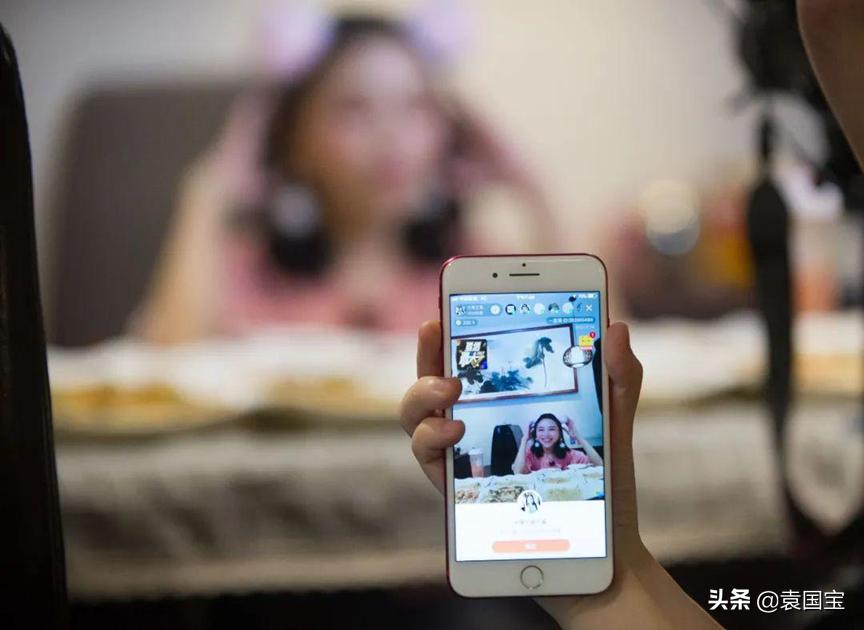 简析风口浪尖的直播电商行业现状,直播电商的转型之路有哪些