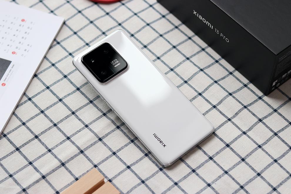 有没有比单反拍照效果好的手机,堪比单反的拍照手机有哪些