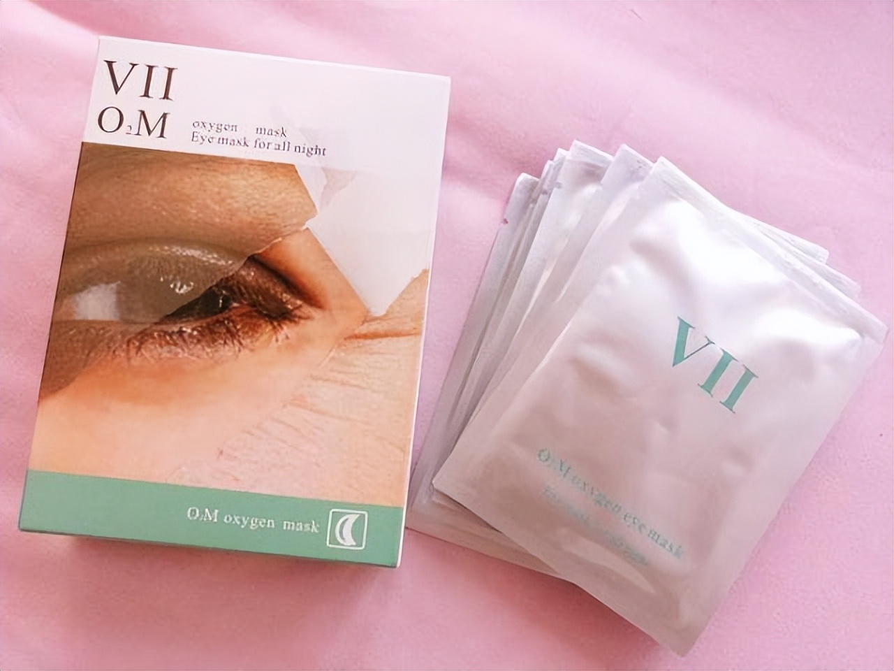 眼周缺水适合什么眼霜,肌肤缺水眼霜