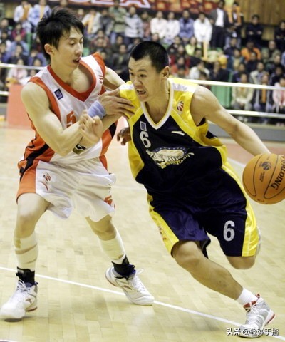 cba刘铁是哪个队主教练,巩晓彬加盟新疆男篮