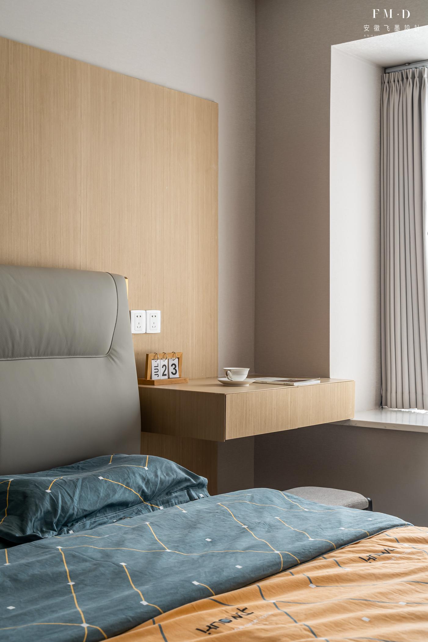 开间4米做满墙和不做满墙的区别,客厅开间2.5米适不适合做满墙