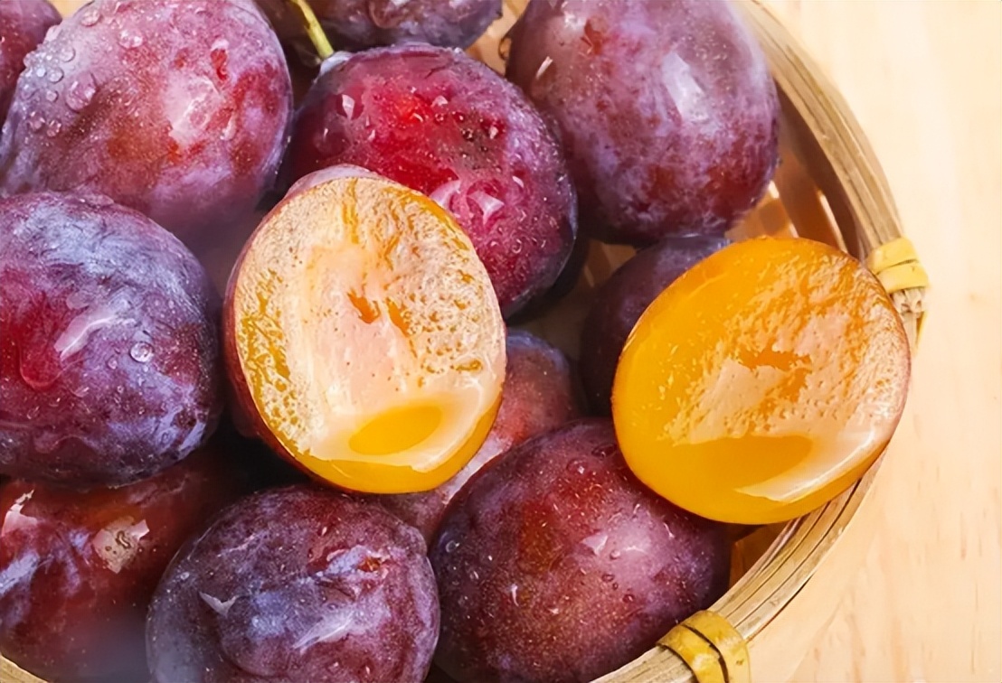 饮食美容轻松吃出好肌肤,女人想要身体好要多吃的九种食物