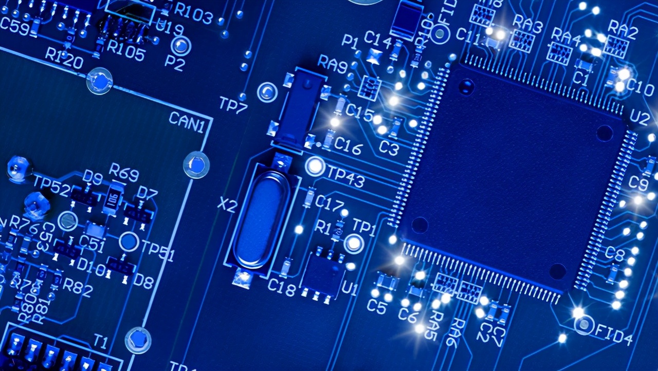 去培训机构学计算机靠谱吗,去培训机构学it靠谱吗