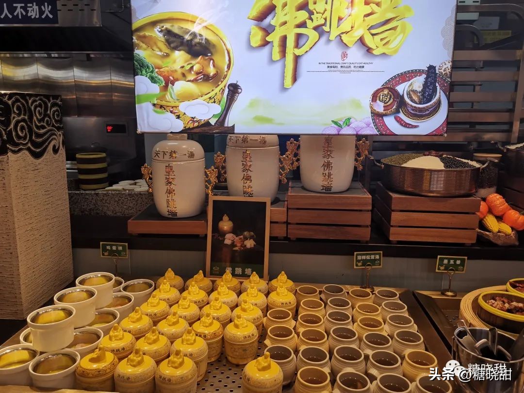 美食探店看着蒜蓉虾流口水,海鲜鲍鱼小龙虾螃蟹