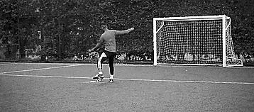 射门如何用上身体力量,射门怎样才能有力量