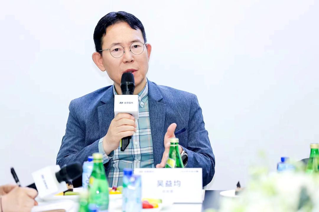 重塑技术品牌北京现代再攀新高,春季科技秀场走秀