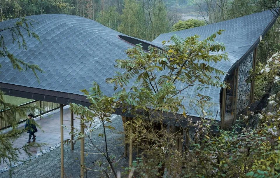 特色小镇的细节设计,生态旅游型特色小镇节能报告案例