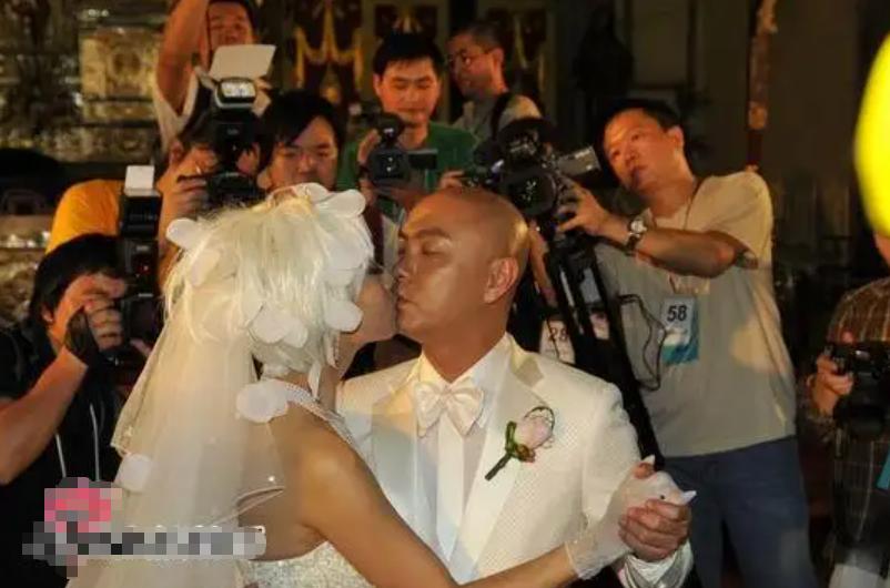 离婚又复婚，分手再结婚，出轨也还爱，这7对明星夫妻真会玩！