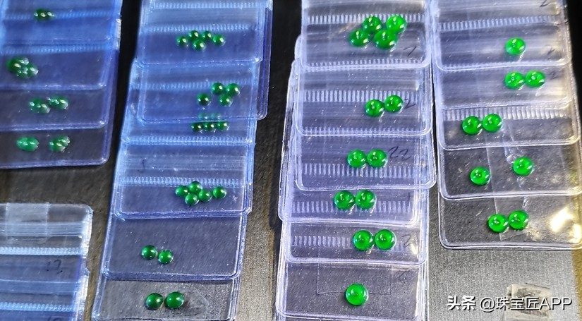 怎么区分危料和真正的翡翠,翡翠危料到底是什么