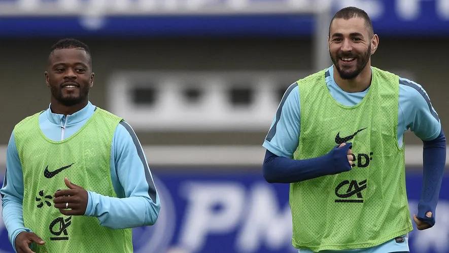 鏈辰椹鍩冨紬鎷夌殑璇勪环,鍩冨紬鎷夋壒璇勫宸翠僵