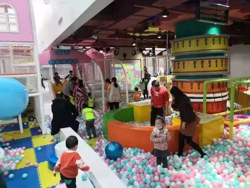 治愈你的冬日emo时刻，在四海唐人街积分当钱花的快乐你值得拥有