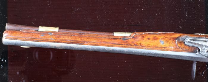 燧发枪装备欧洲三百年,16世纪老式燧发枪