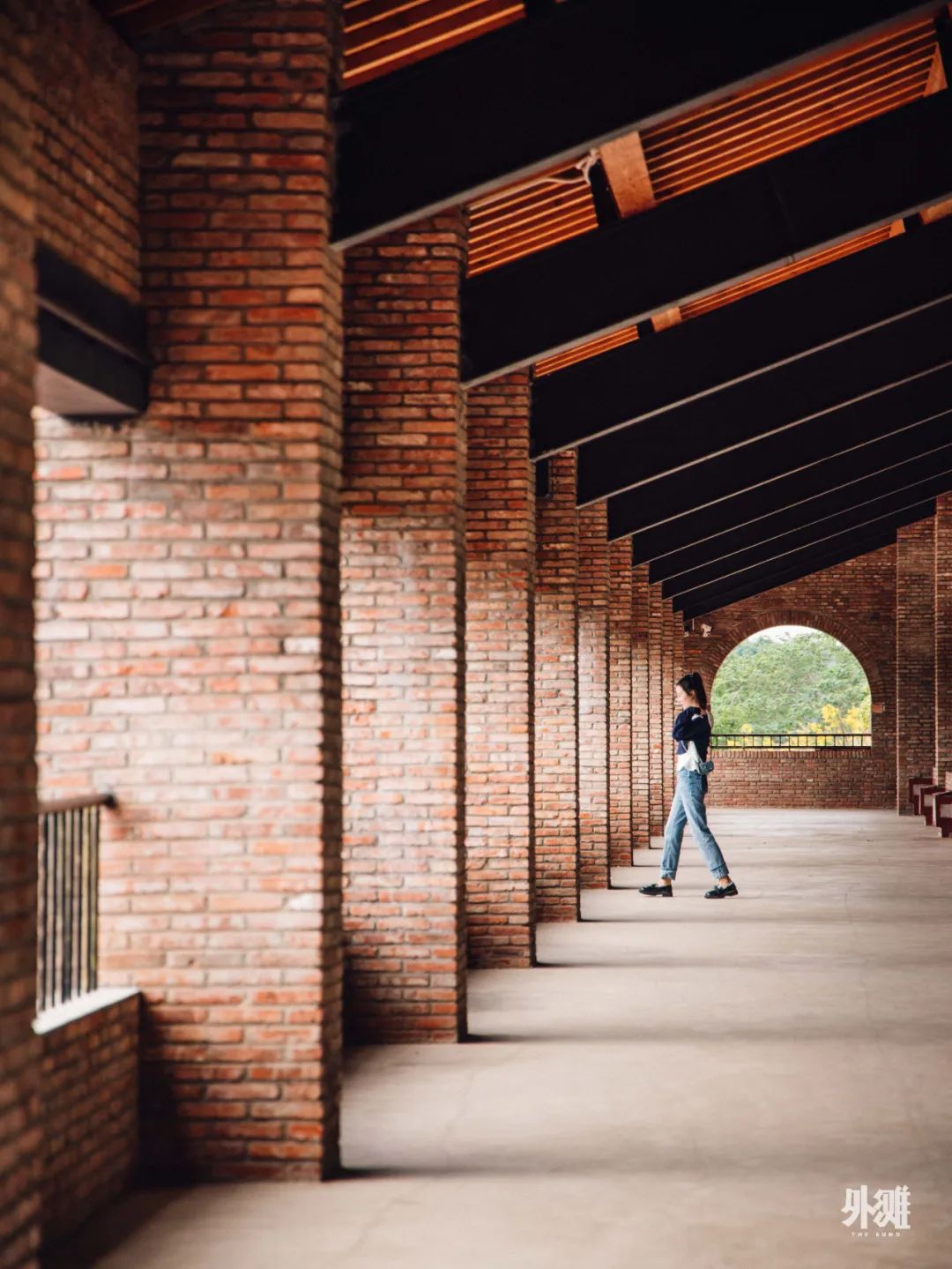 上海新晋热门打卡地，在红砖窑厂里喝咖啡、露营