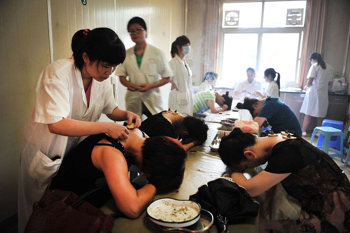 小儿抽动症推拿法,斜颈小儿推拿视频教学