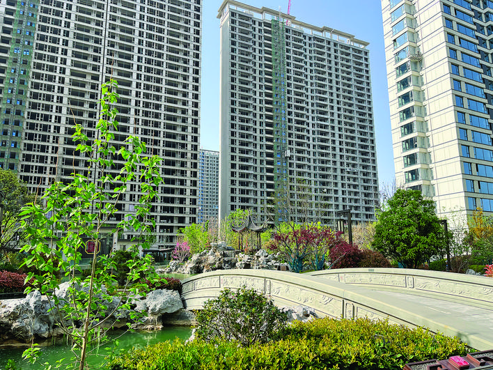 基本建成棚户区安置房1164套4个老旧小区实施改造工程