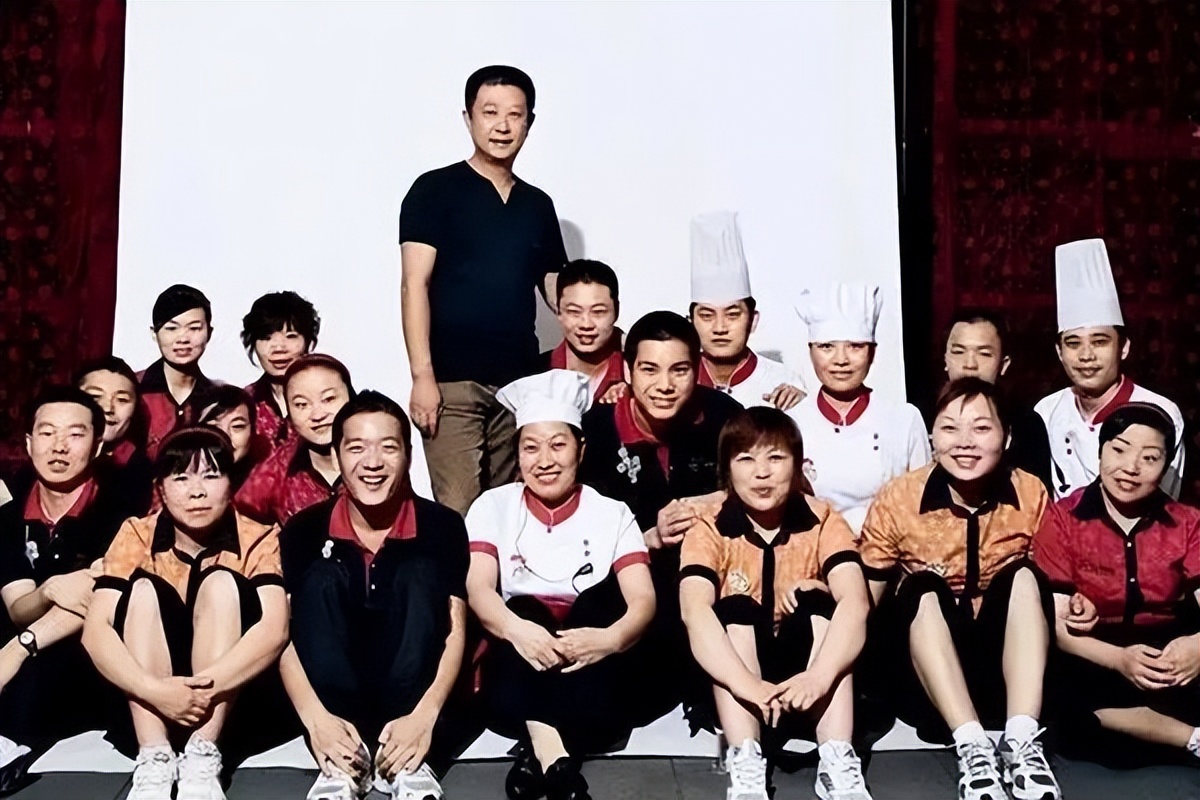 张勇经营阿里巴巴亏了多少钱,张勇创业经历了什么