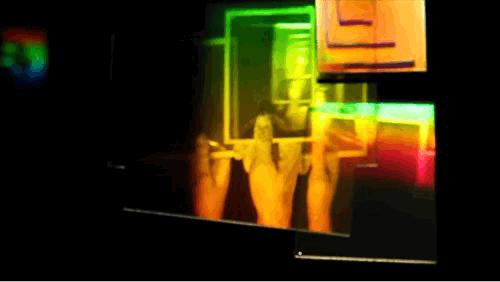 乱花渐欲迷人眼指的是哪里,乱花渐欲迷人眼是指花开得多吗