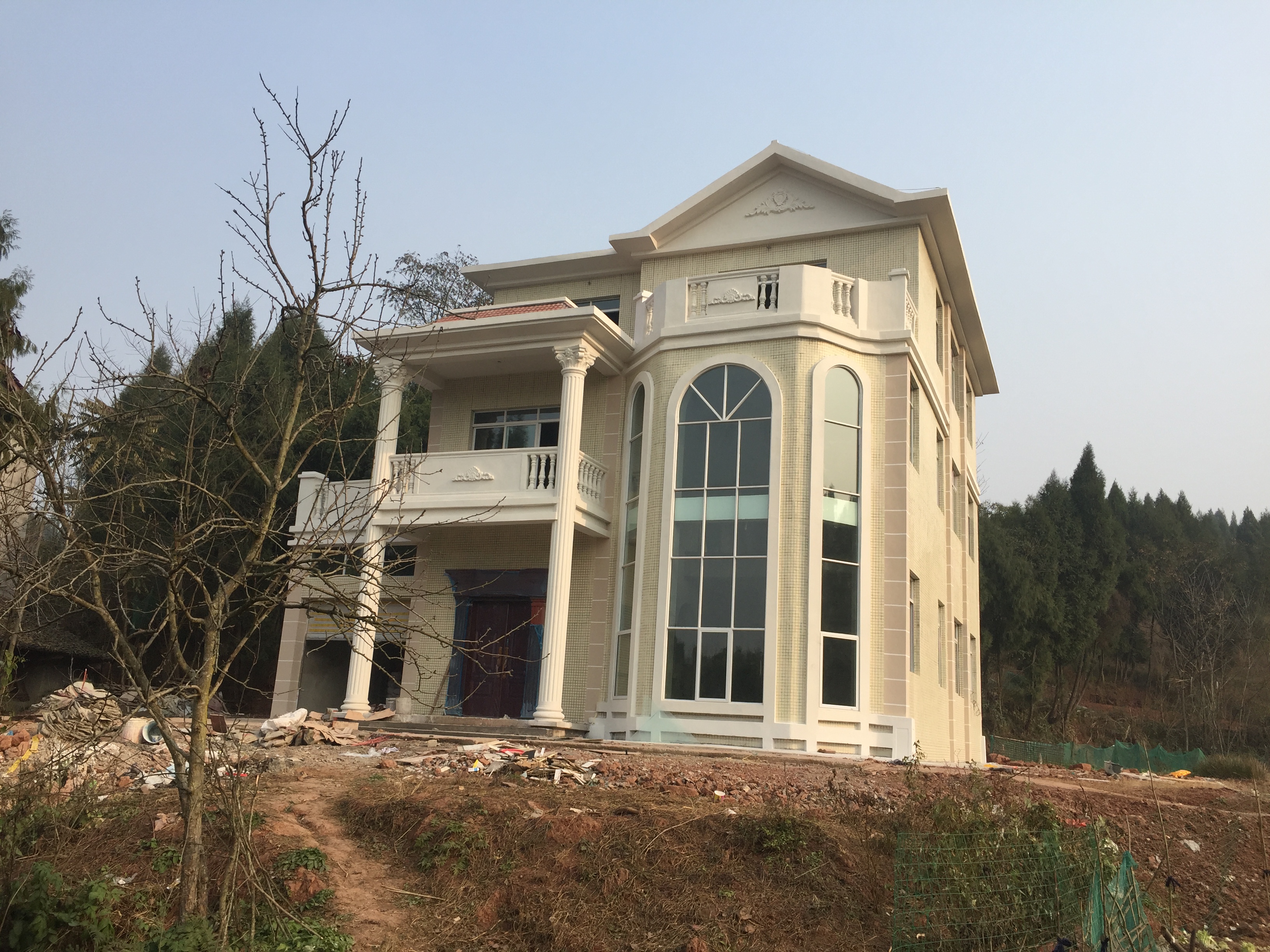 人穷莫走亲富贵不还乡全文解释,为什么说富贵不还乡人穷不走亲