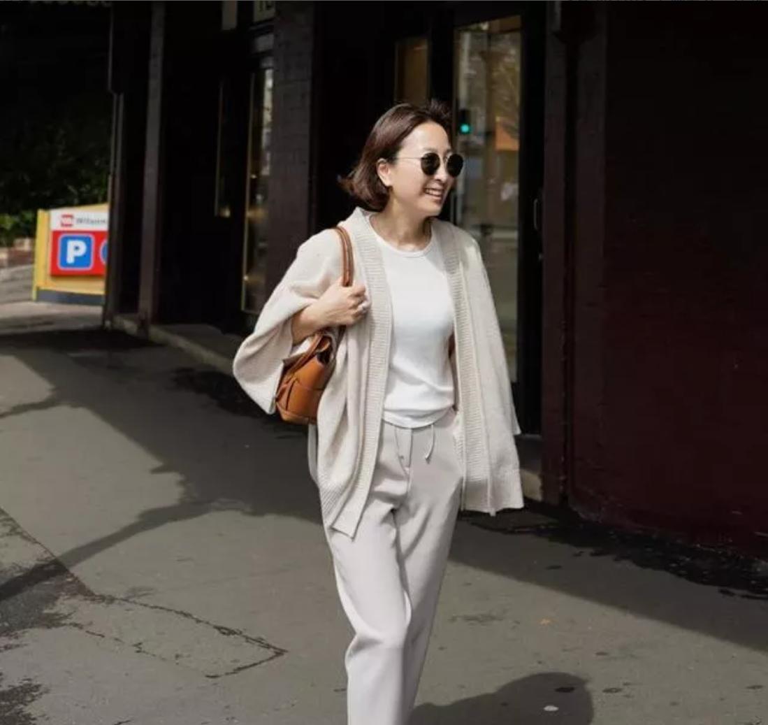 韩国大妈时尚搭配,韩国50岁大妈穿搭