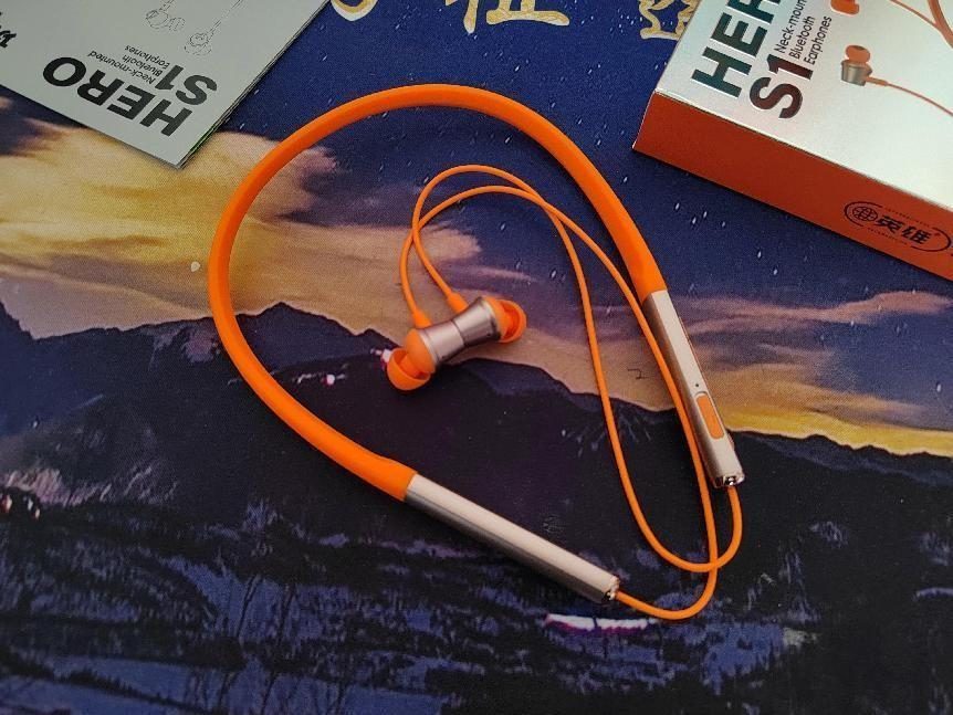 百元挂脖子的蓝牙耳机,百元以内脖挂蓝牙耳机性价比之王