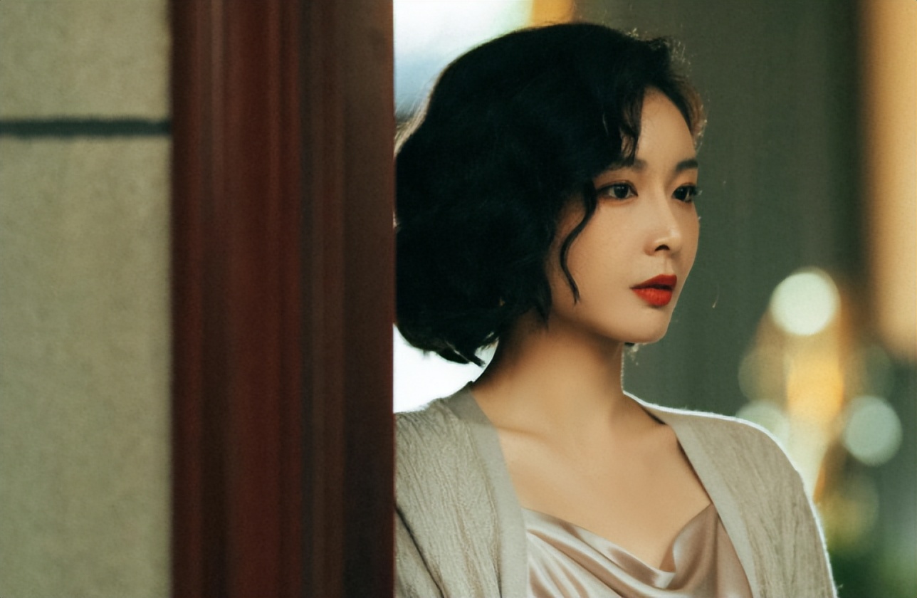 大嫂高叶刚翻红,大嫂高叶成名