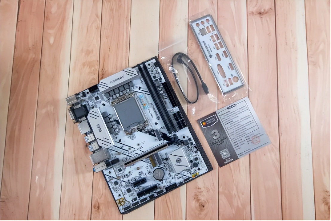 b660mplus主板是什么级别,华南金牌b660主板支持装什么系统