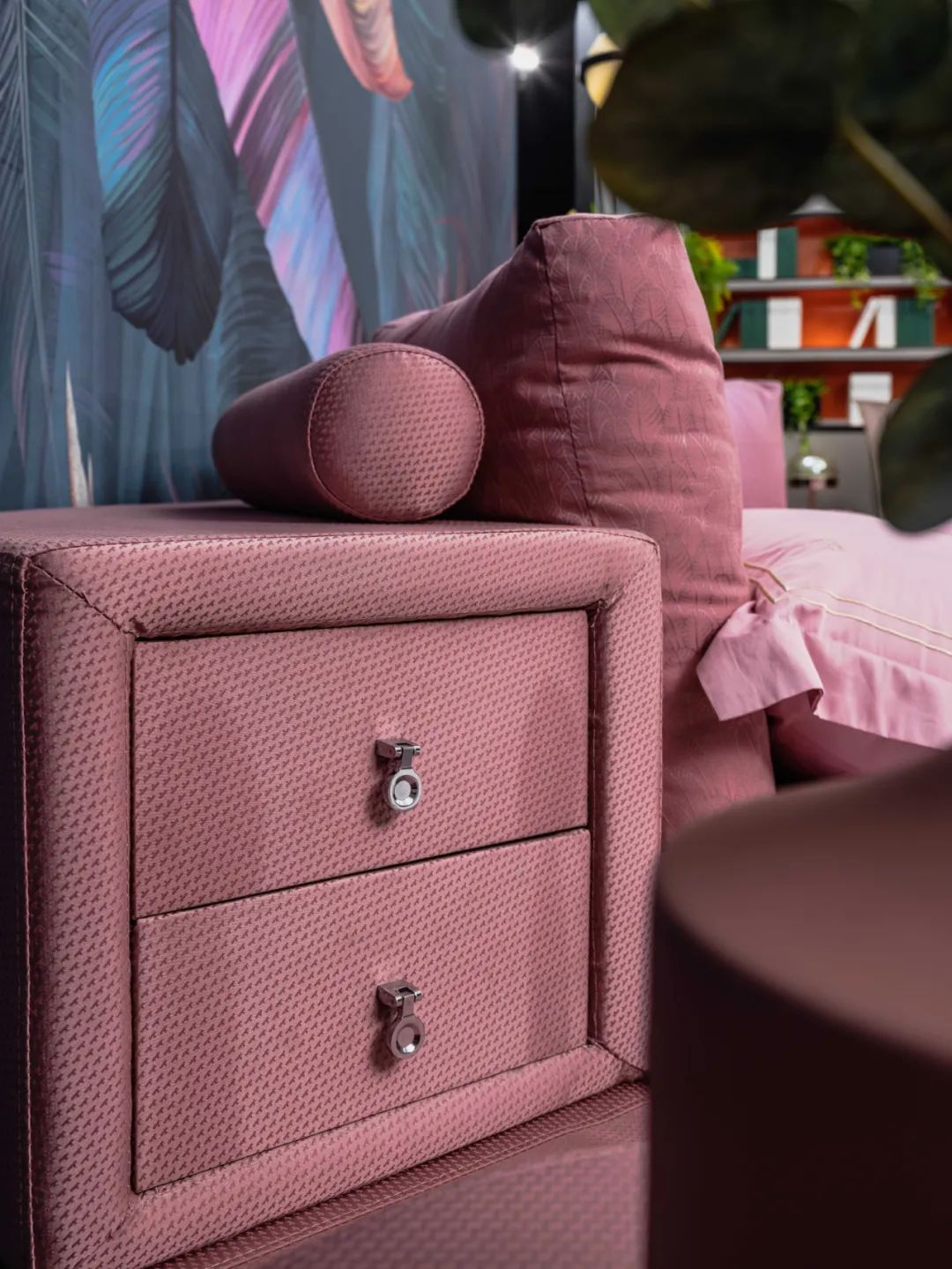 如何挑选一款经济实惠的床,软床如何选款式