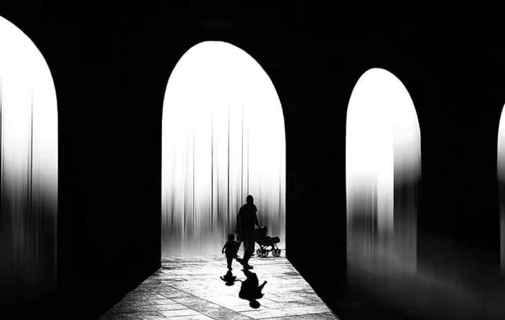 留守儿童被歧视例子,当过留守儿童的人内心都比较自卑