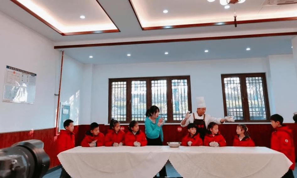 江苏大型少儿成长体验栏目《剪刀石头布》走进无想水镇