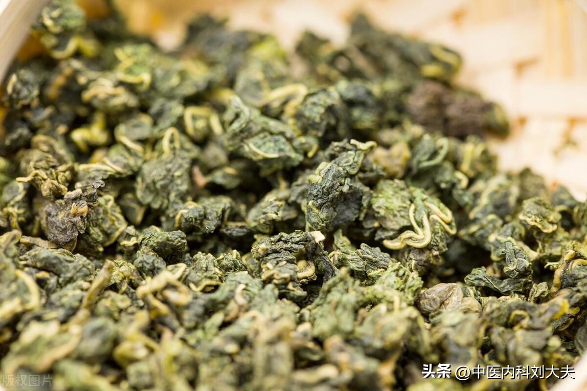 治疗湿疹皮肤瘙痒的最佳方法,皮肤瘙痒湿疹中药方