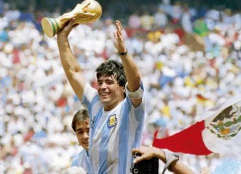 外媒评历史前50大球星,十大最强球星贝利