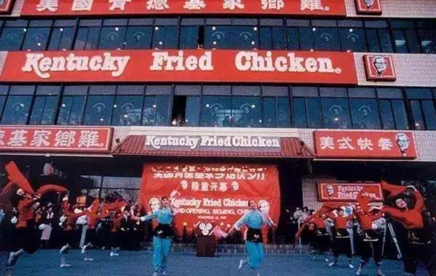 暴跌6亿！火了22年的网红店鼻祖，忽悠不动中国女人