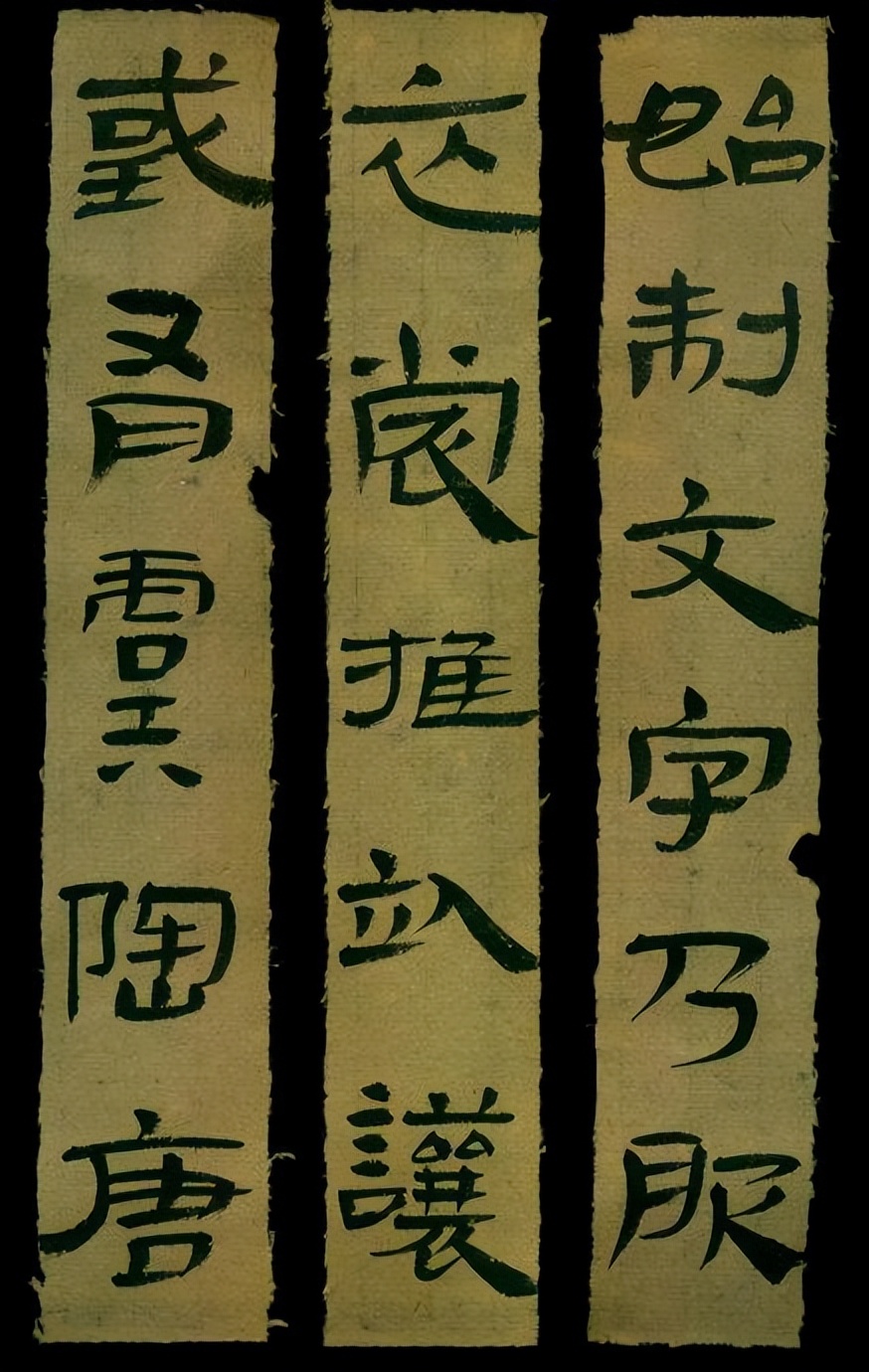 对比古代汉语和英语，有些接受汉语教育的华人见解还不如外国人