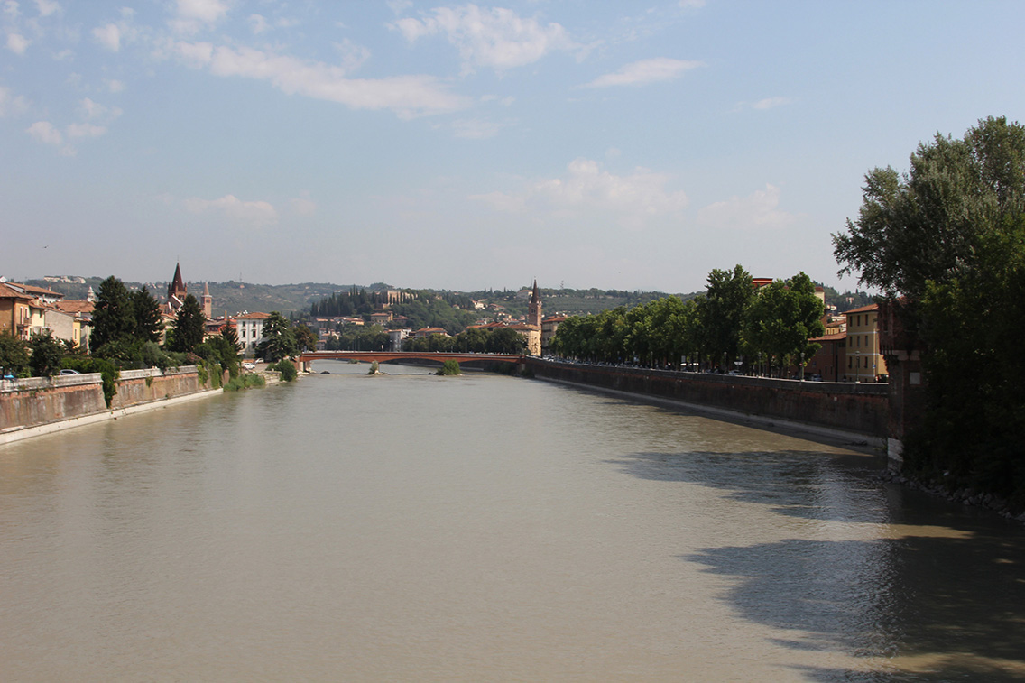 意大利维罗纳小镇,意大利维罗纳展览