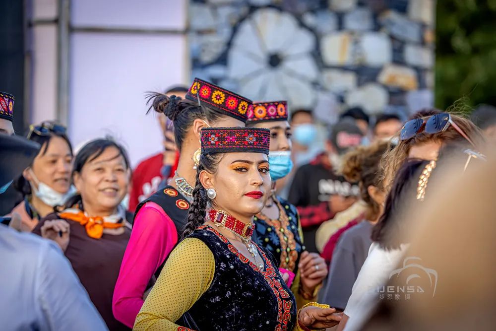 路过*疆新**的那些地方02（很南，很难，*疆新**行12）