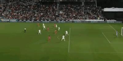 国足两平一负输谁了,国足亚运队0比2不敌韩国任意球