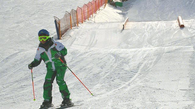 北京滑雪场推荐云居滑雪场,云居滑雪场和石京龙滑雪场哪个好