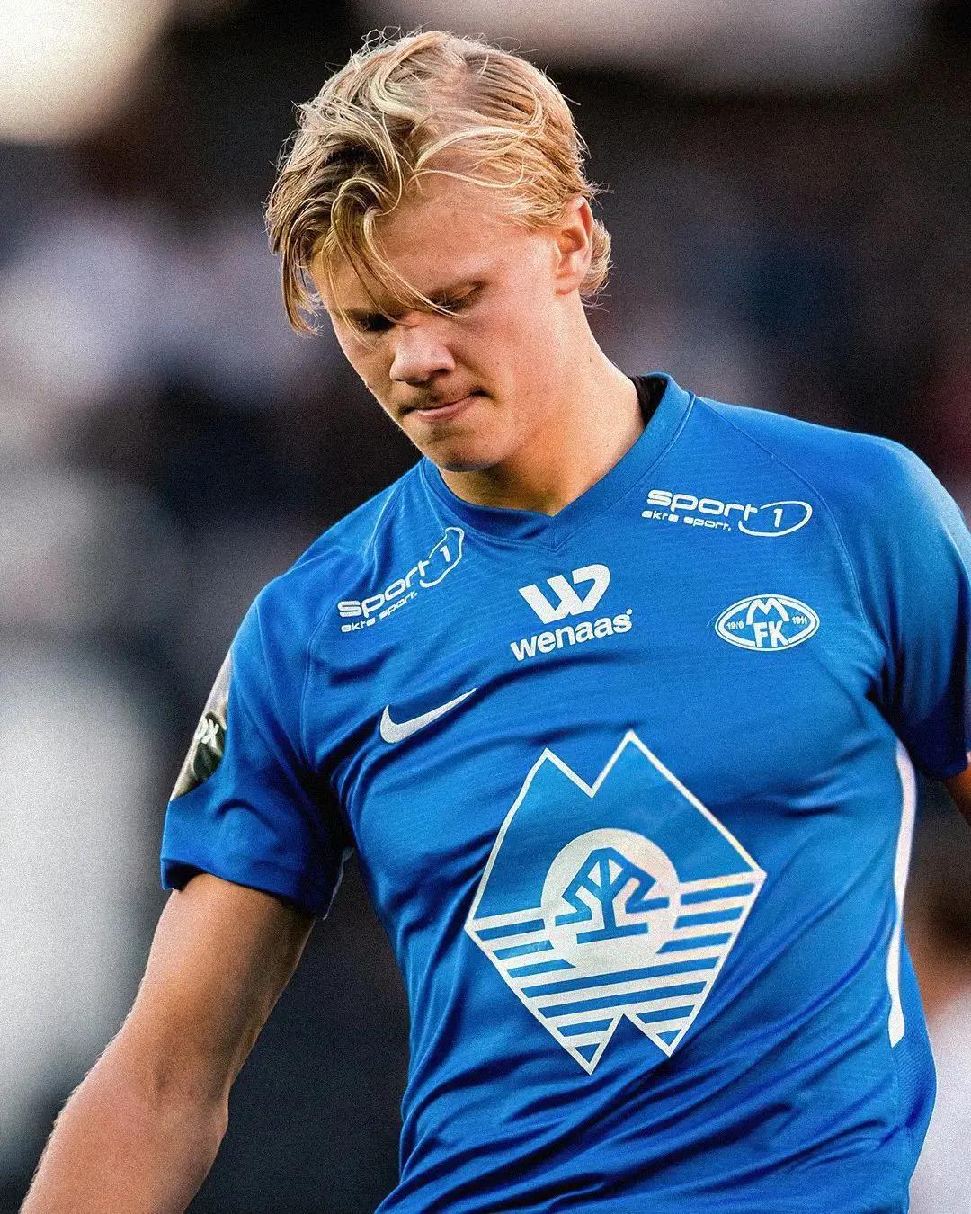 足坛公认帅哥,谁才是你心目中的足坛帅哥