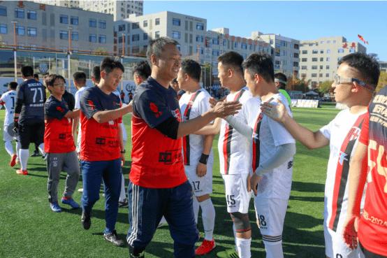 世界杯决赛球迷沸腾,世界杯燃情之夜2018热血燃