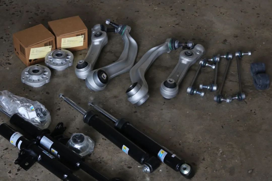 怪兽修车视频全集,13年宝马gt535升级新款内饰