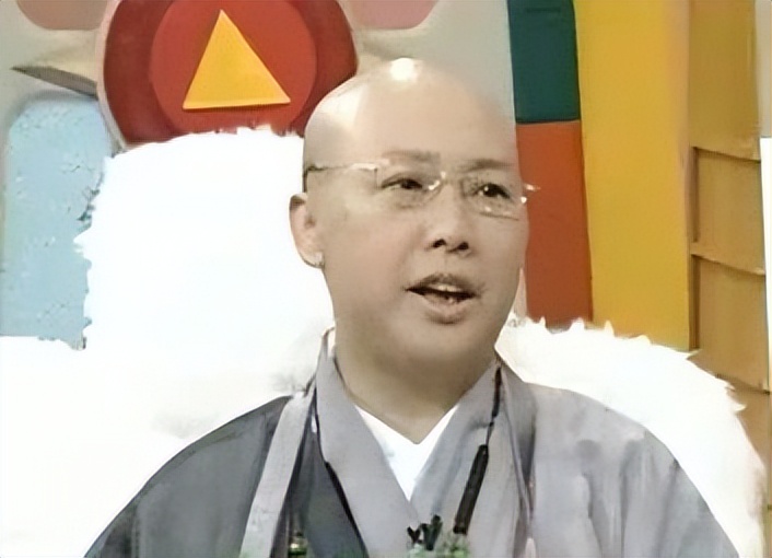 *星艳**出家当尼姑，称看小电影不如自己演，犀利点评林志玲是小黑枣