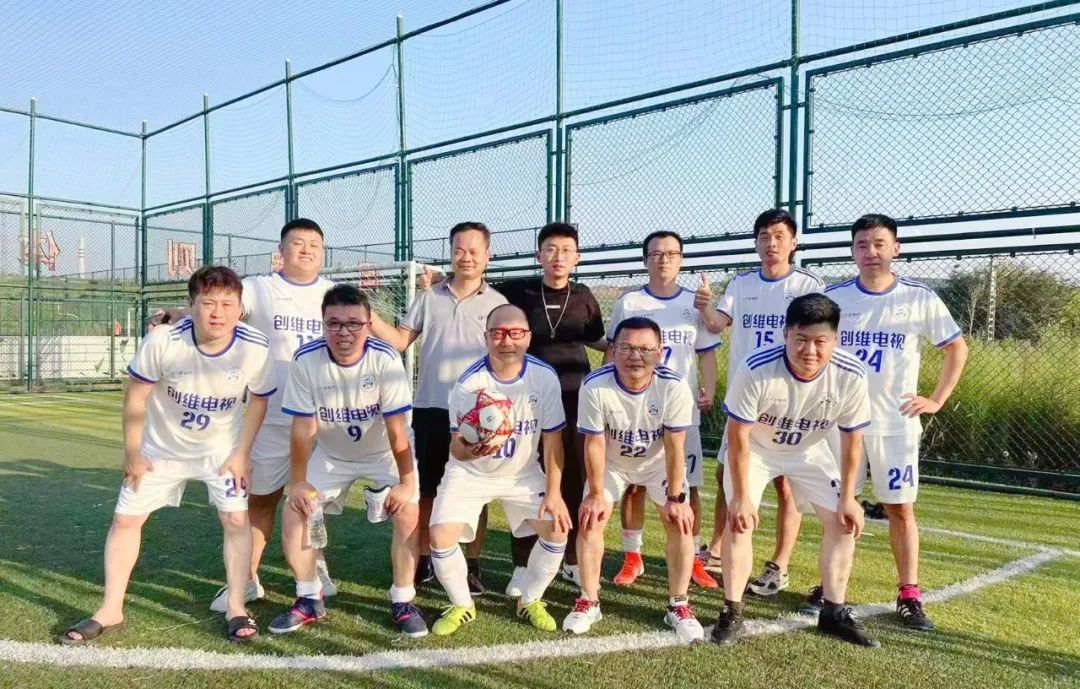 乔治·莫兰迪杯第九届新商界同学会足球俱乐部足球赛圆满举行