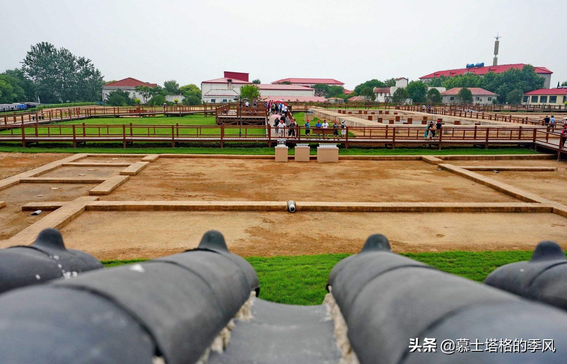 中国有座低调、没有“海味”的海滨城市,一个被低估的养老天堂