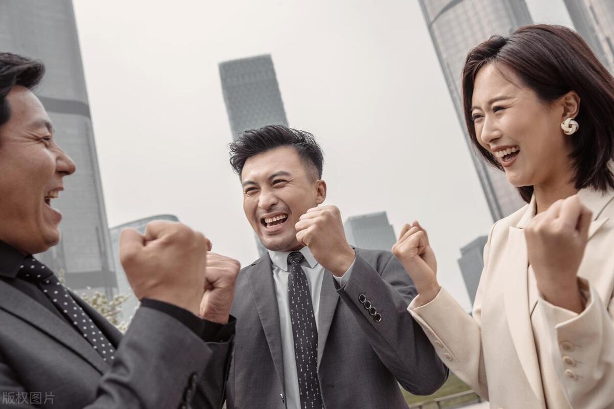 什么样的公司让员工心甘情愿,企业员工努力奋斗